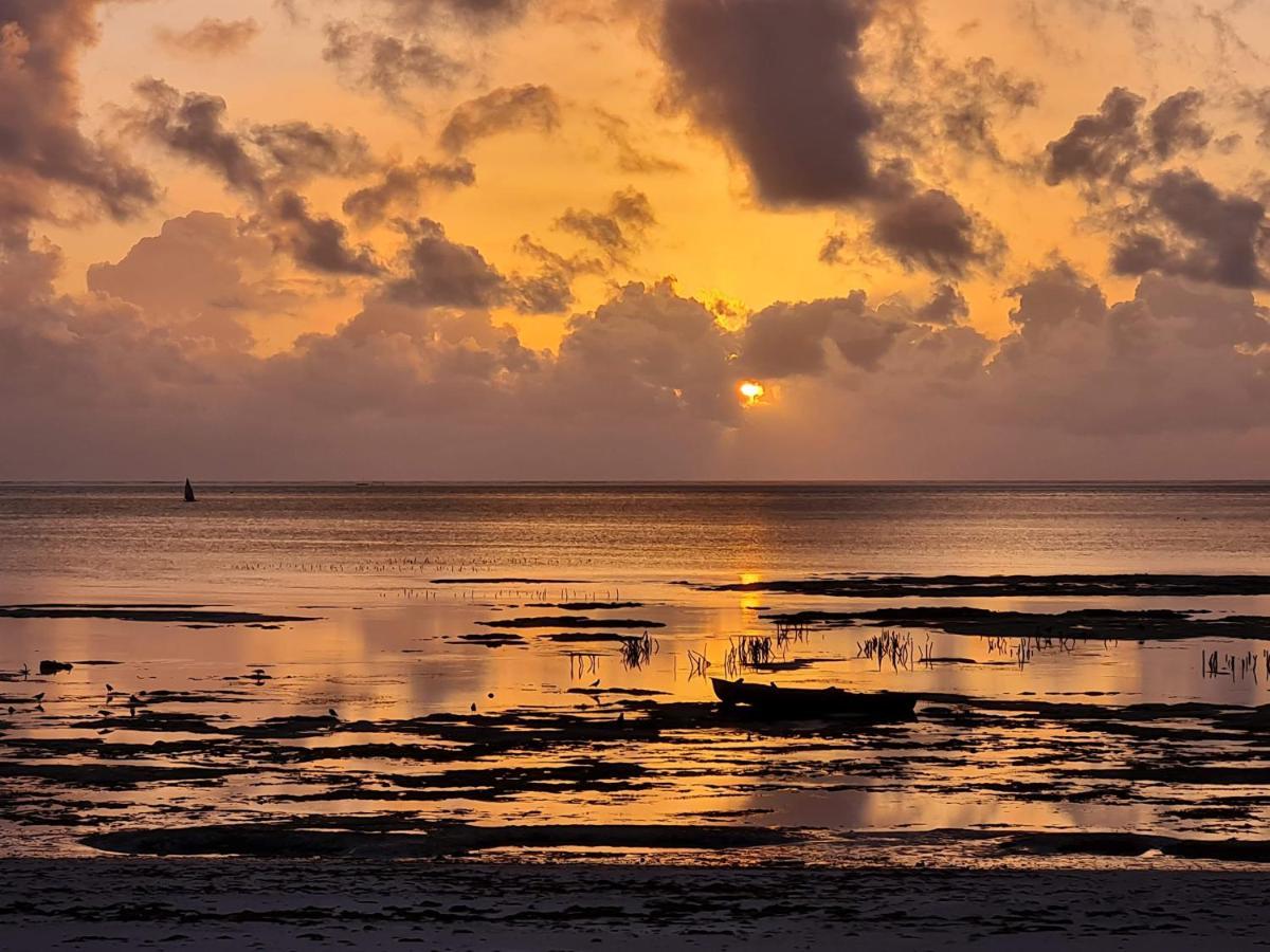 Beachfront Villa Ladha Ya Zanzibar Jambiani  Exterior foto